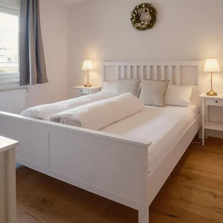 Semesterbostad Margret By Interhome Längenfeld