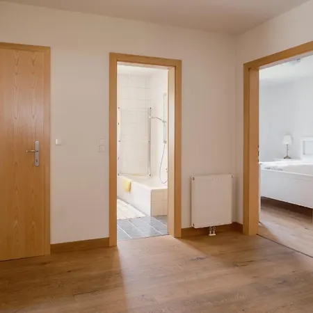 Margret By Interhome * Längenfeld